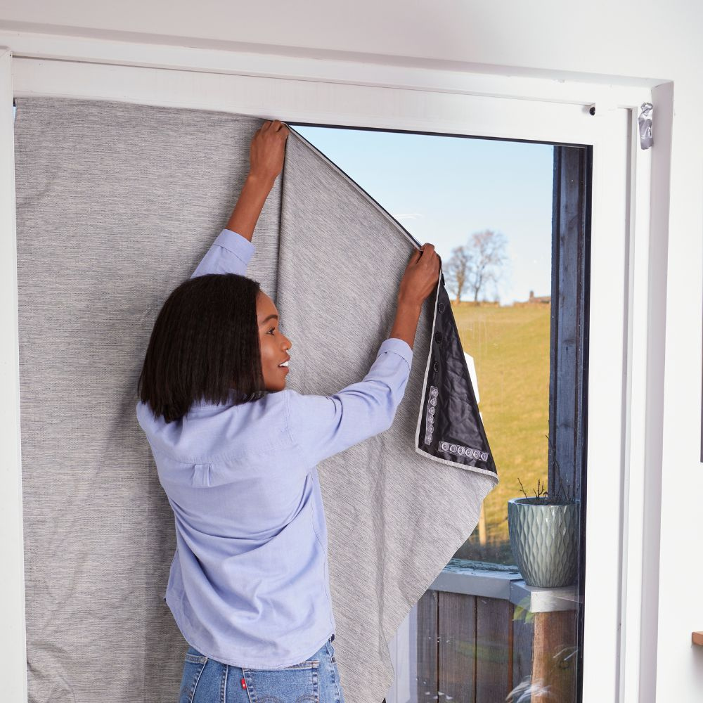 Total Eclipse Portable Blackout Blind