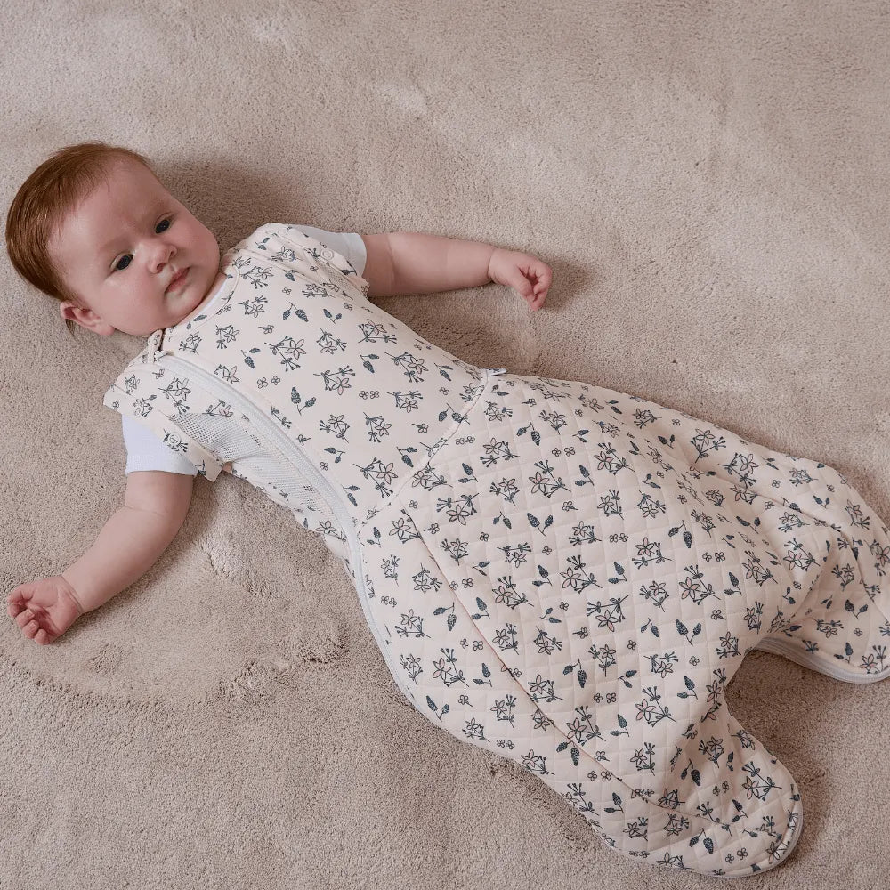 Swaddle to Sleep Bag 2.5 Tog - 0-4M All Seasons